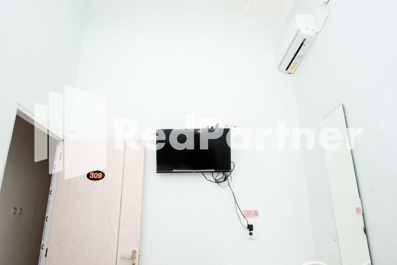 Happy Inn Puspo Mitra Reddoorz Jomblang Bagian luar foto